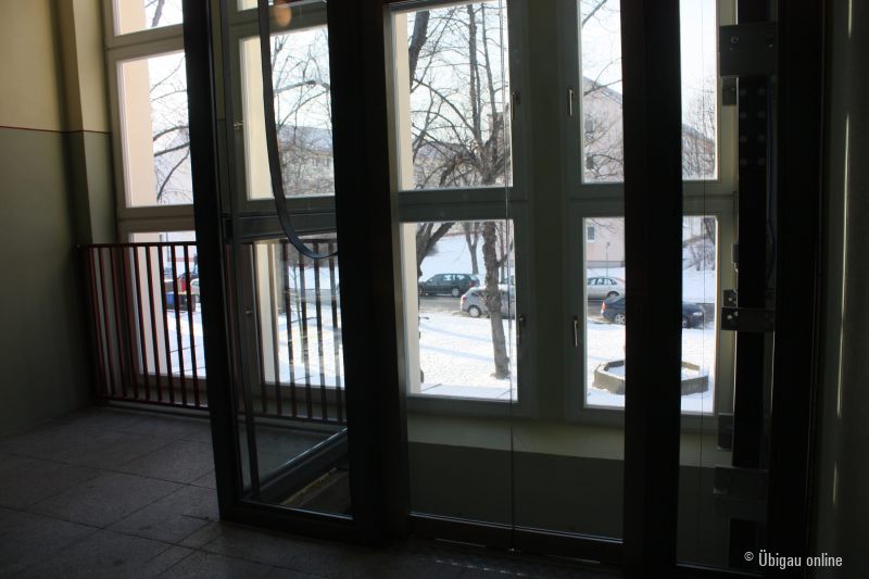 20121208 0025 20121208 0025