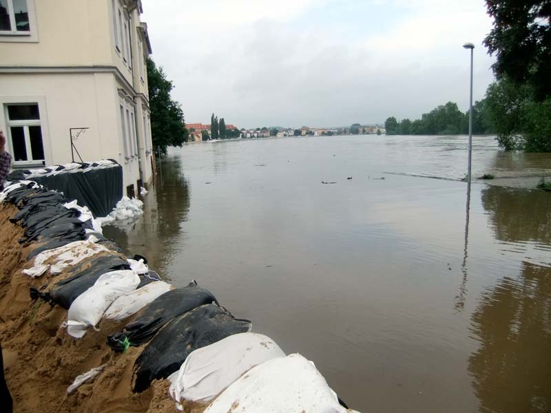 Die Böcklinstraße unter Wasser