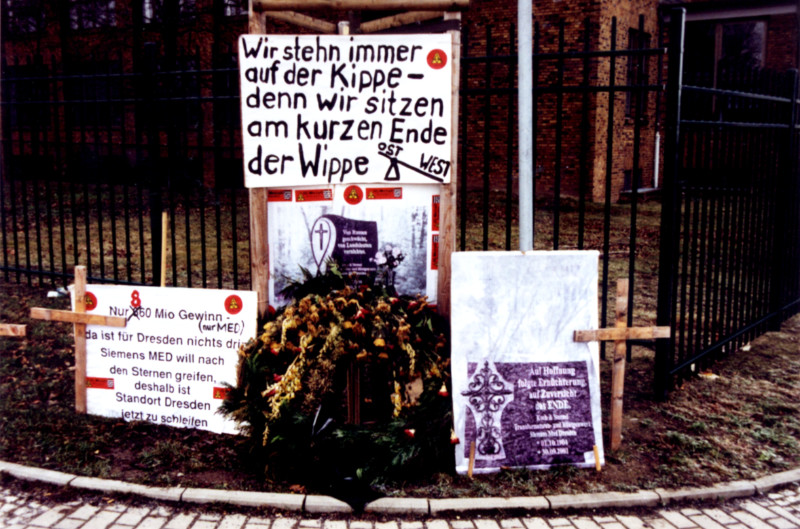 Protest der Mitarbeiter gegen die Schließung in Übigau (Foto: F. Philipp)