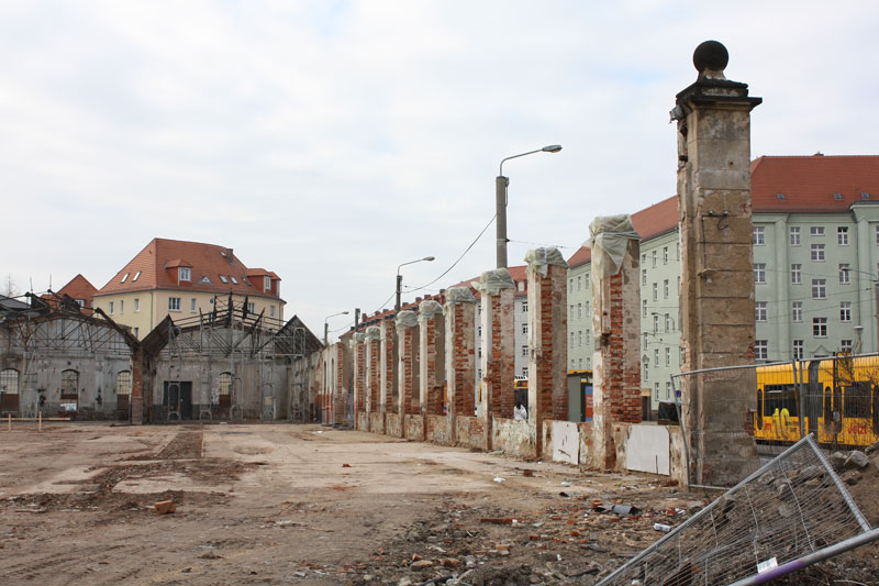 Säulen an der Lommatzscher Straße (Foto: F. Philipp)