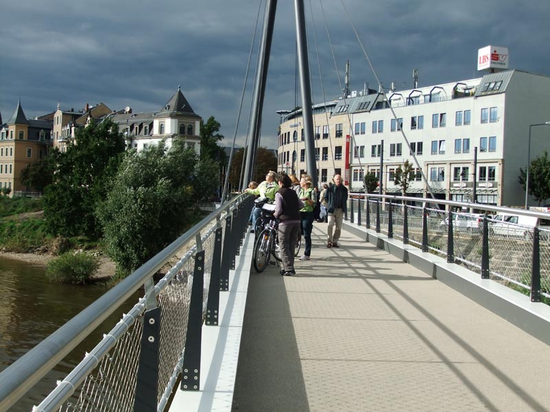 Die neue Brücke wird gut angenommen