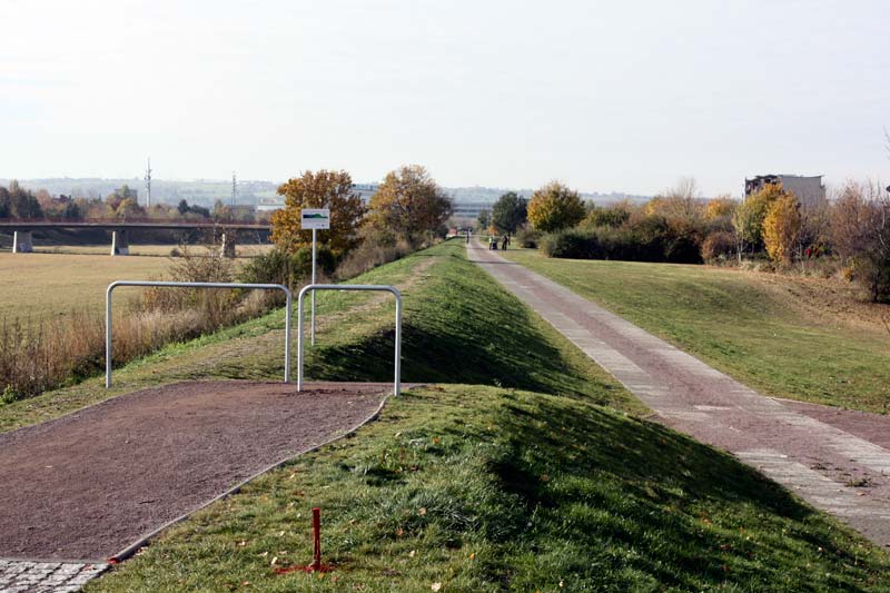 Fertiger Abschnitt zwischen Böcklin- und Sternstraße (Oktober 2012)