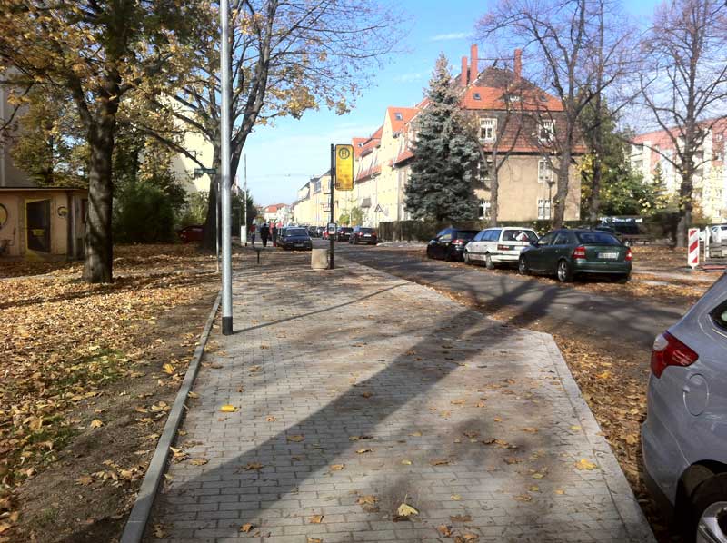 Neue behindertengerechte Bushaltestelle Thäterstraße