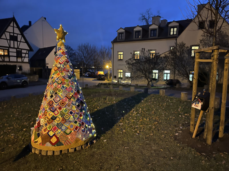 Häkelbaum in Altmickten