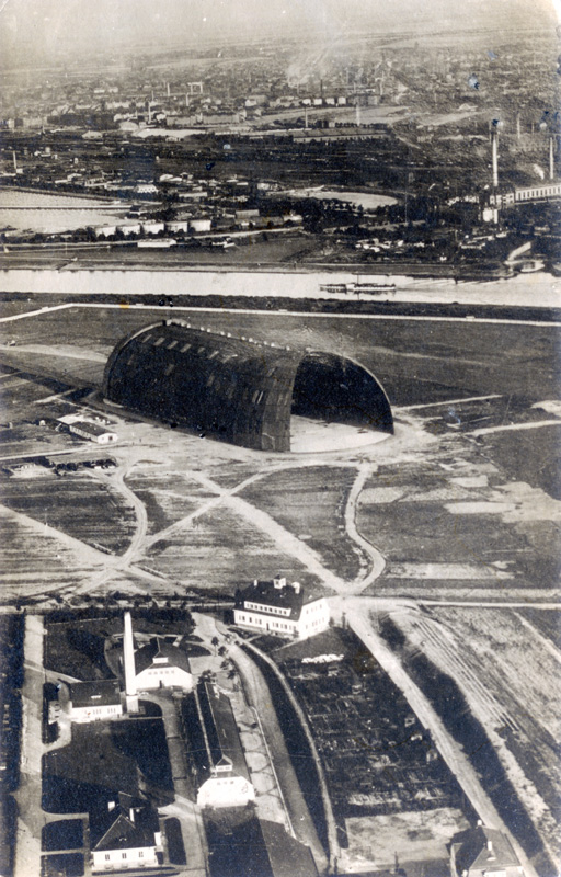 Luftschiffhalle - Foto: Archiv M. Schreiber