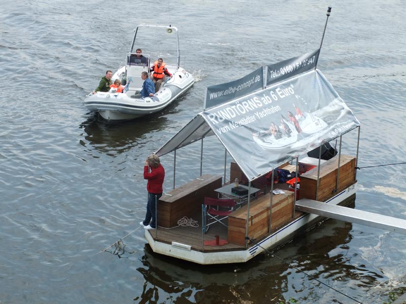 Bootsfahrten mit dem Schnellboot