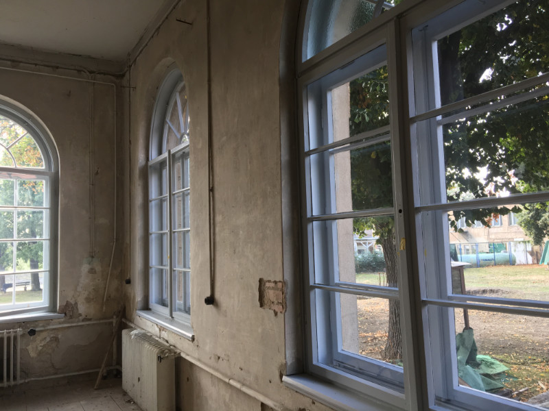 Fenster im EG erneuert (Foto: F. Philipp)
